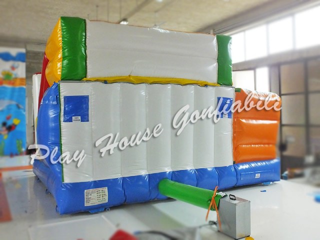 gonfiabile-scicolo-ostacoli (3)